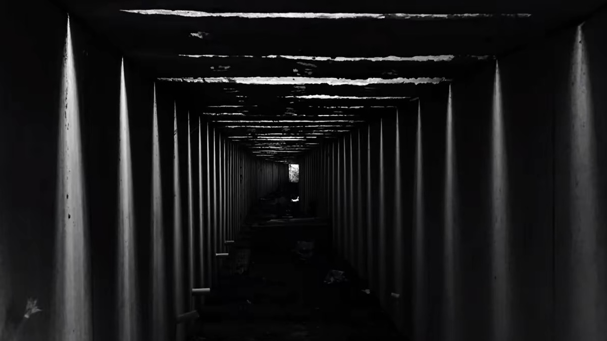 《Less is more	》-2024年中国大学生当代摄影奖获奖作品展-铜奖作品